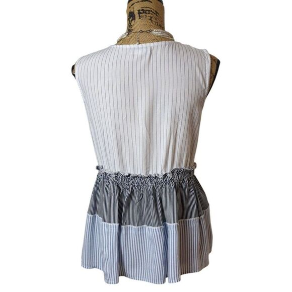 Maurices Striped Sleeveless Peplum Top M Lace-Up Neckline Ruffle Cottagecore - Picture 4 of 6